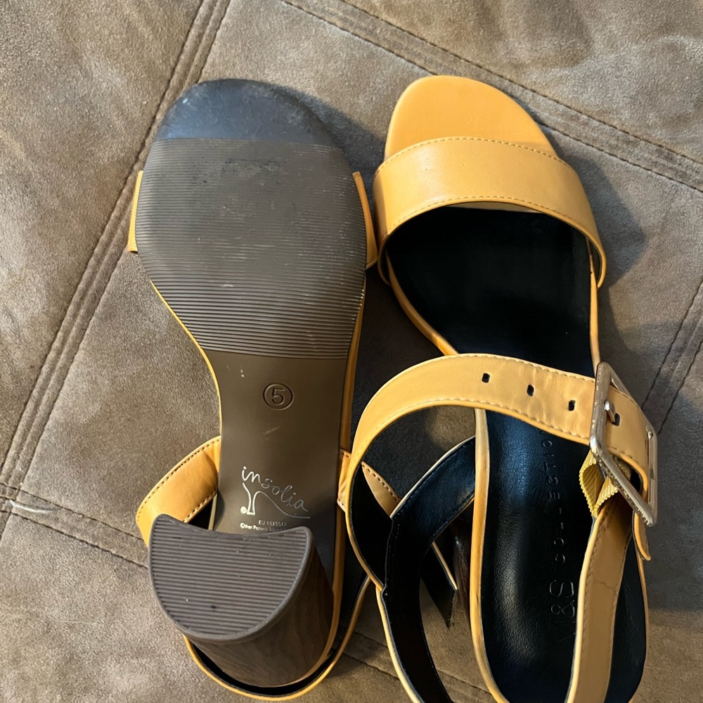Block heels - Picture 3 of 3